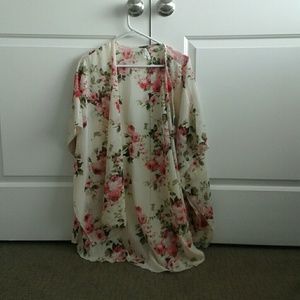 Floarl kimono cover up